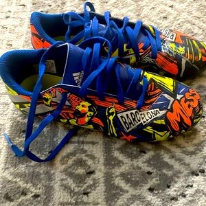 Adidas Messi size 3 soccer cleats used